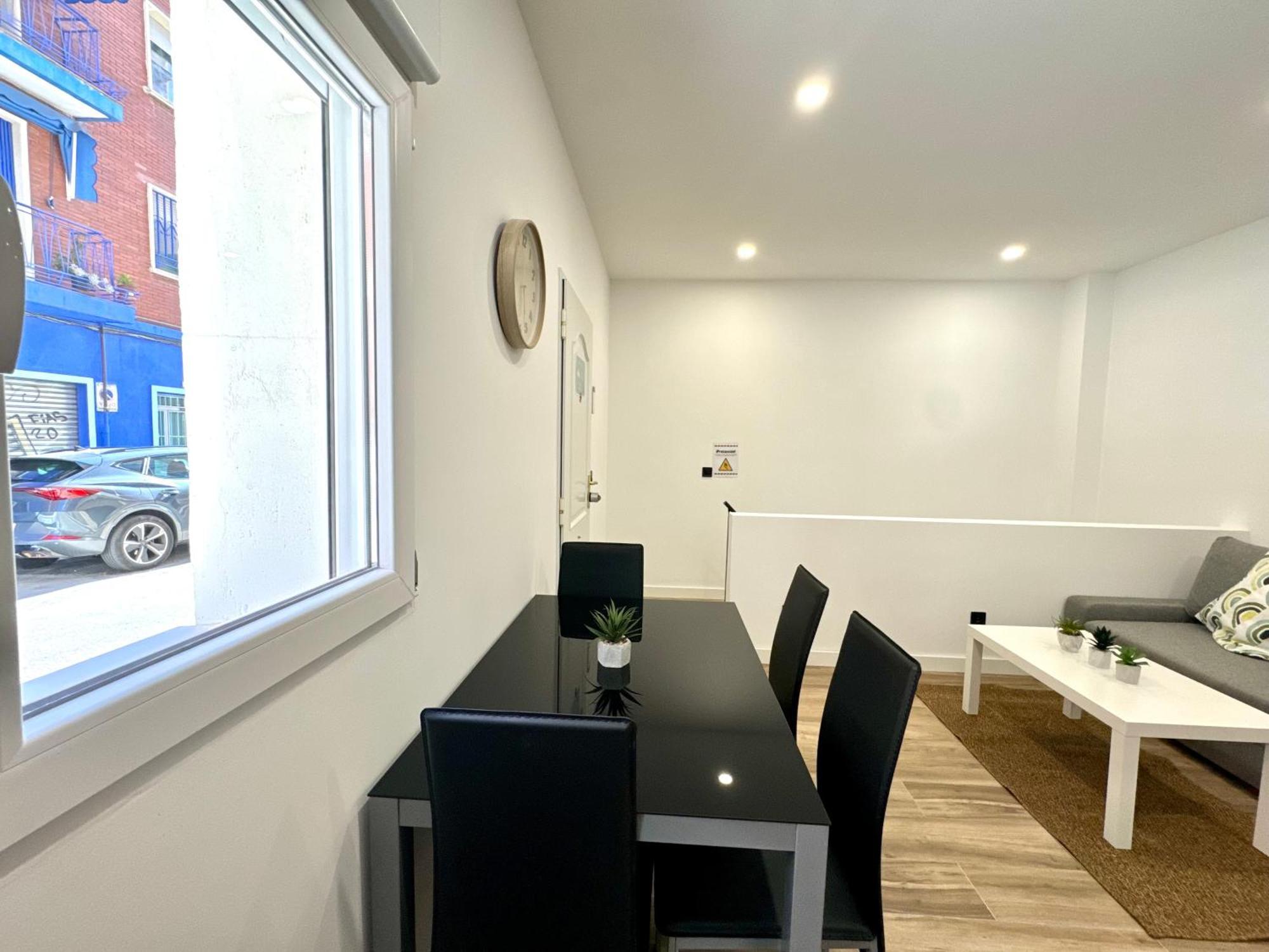 Apartamentos Castillejos Madrid Exterior photo