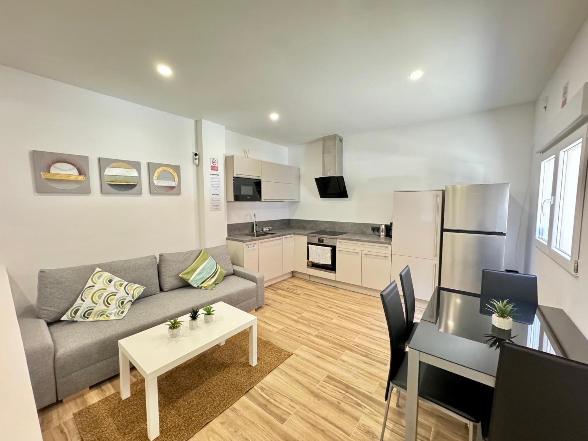 Apartamentos Castillejos Madrid Exterior photo